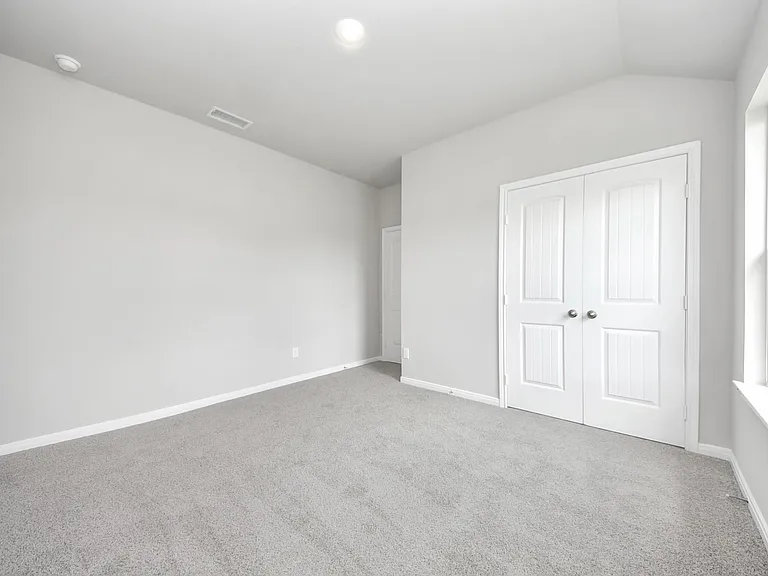 688 Swallow Dr — Photo 27