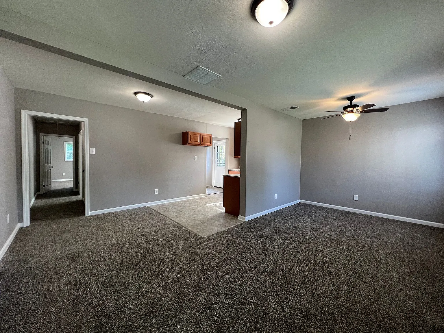 1760 Edward Ave — Photo 2