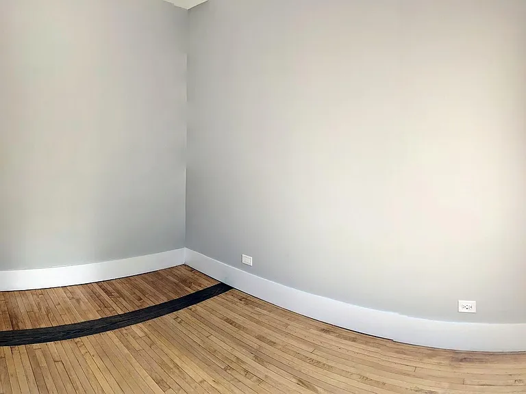 1328 W 18th St #2F — Photo 11