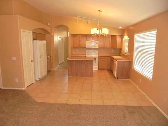 4th image of 12830 W Granada Rd