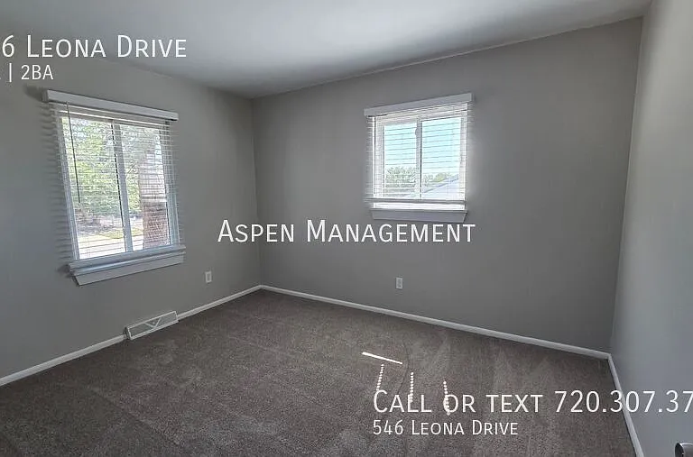 546 Leona Dr — Photo 10