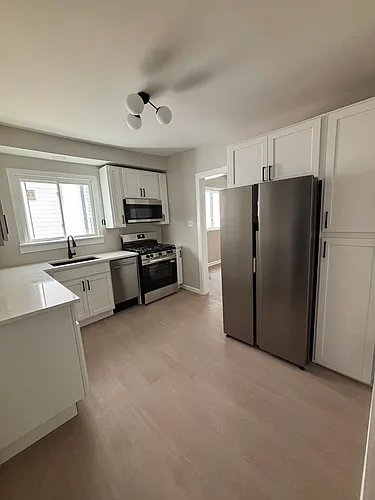 57 Vernon Pl Photo 1