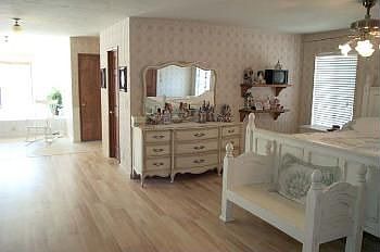 Jacuzzi and master bedroom