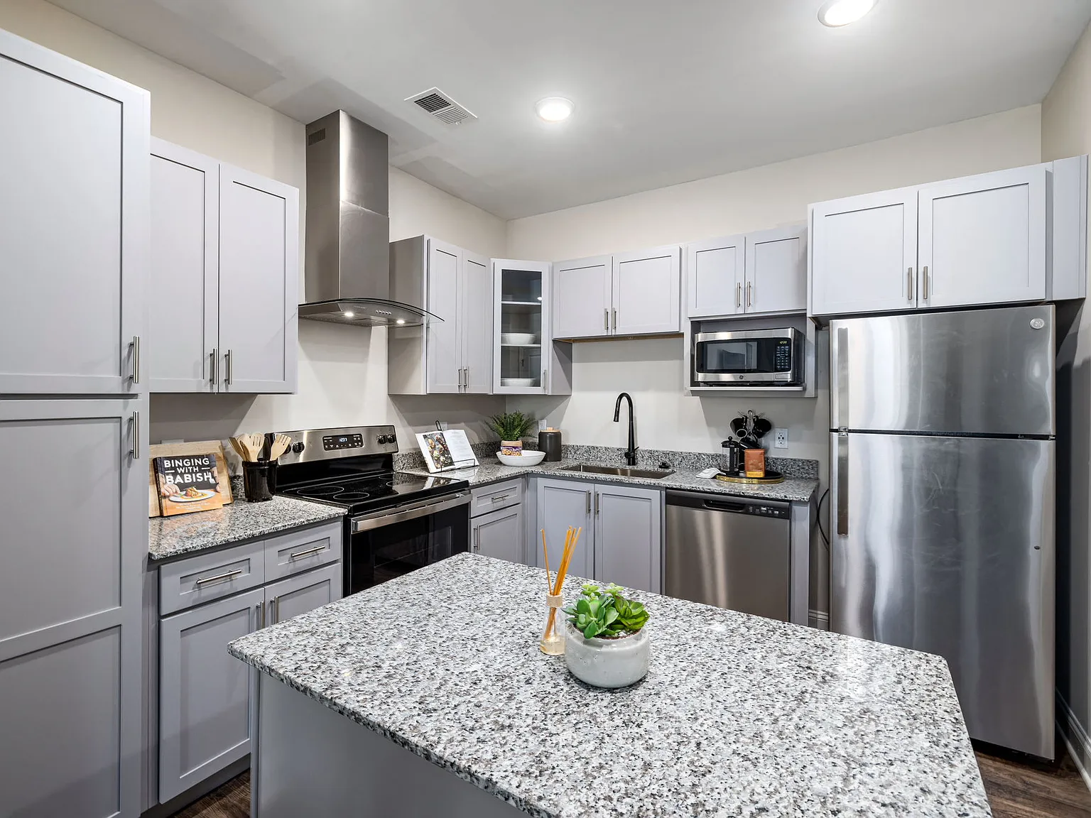 Elevate Lake Norman — Photo 1