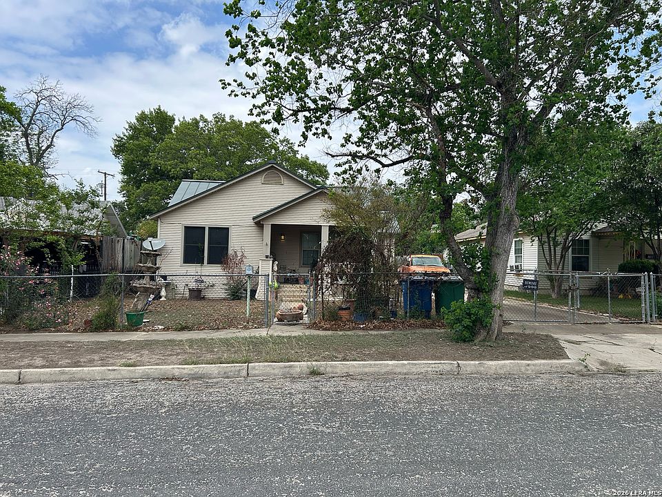 1st image of 327 Hermitage