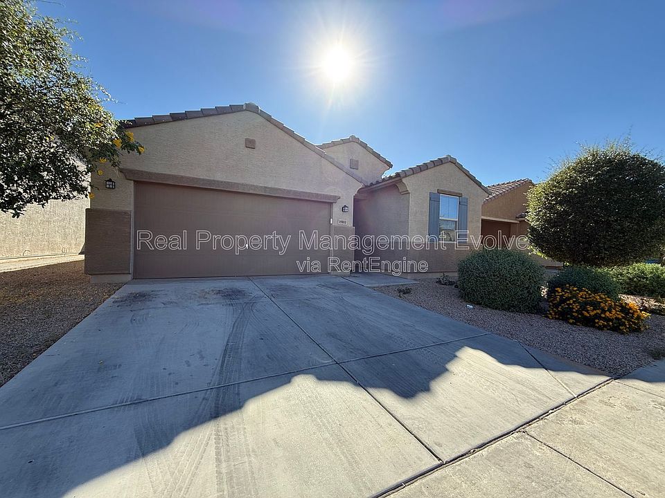 1st image of 15811 W Banff Ln