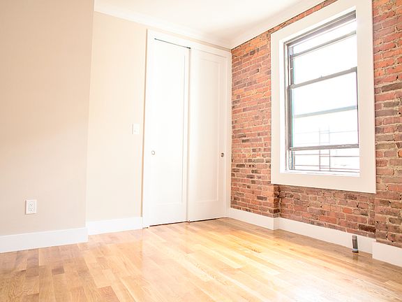 4th image of 2168 35th St APT 3B