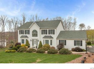 16 Peterson Rd, Monroe, NY 10950