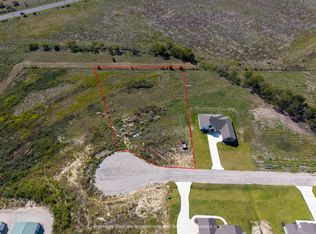 1024 Don Eve Ct, Azle, TX 76020