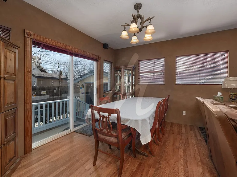1111 W Pikes Peak Avenue — Photo 18