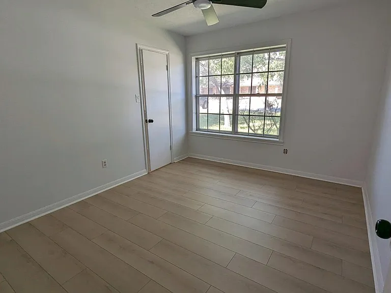 third bedroom (fan being installed right now)