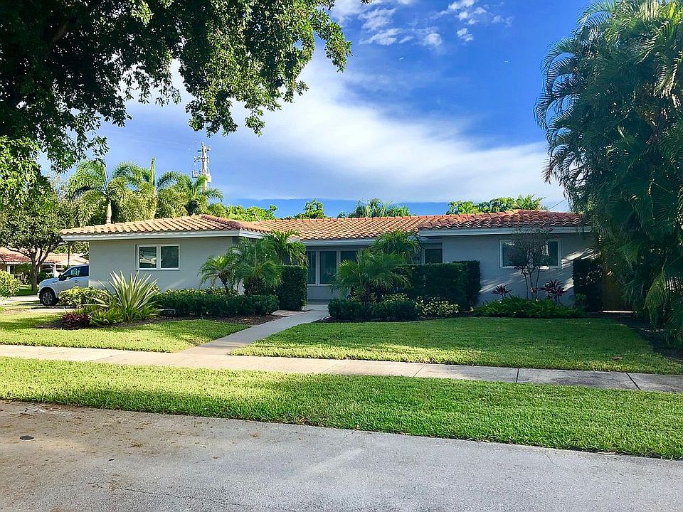 1st image of 2166 NE 56th Pl