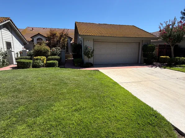 1229 W Bullard Ave APT 103, Fresno, CA 93711