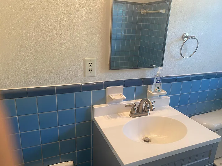 1204 Wiltshire Ave — Photo 14