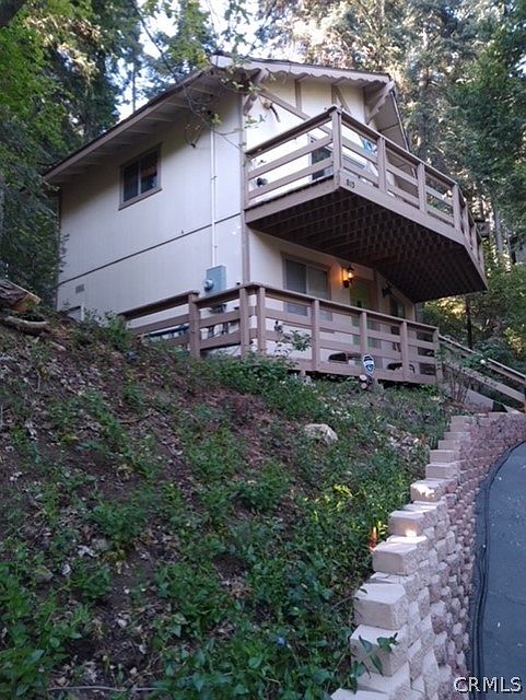 1st image of 813 Lake Dr