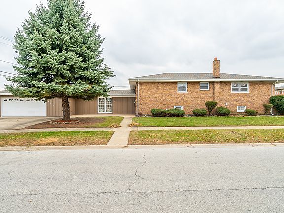 2nd image of 527 Oglesby Ave