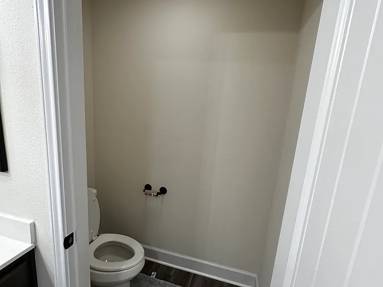 900 Dove Chase Ln — Photo 5