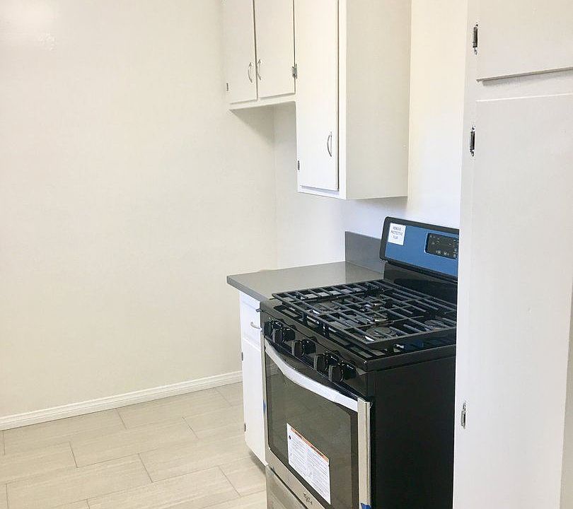 1st image of 4028 Perlita Ave APT 7