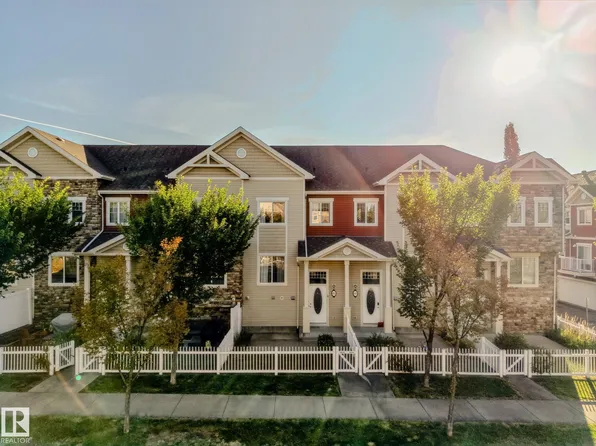 450 Hemingway Rd NW, Edmonton, AB T6M 0M5