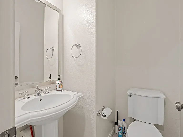 835 Transill Cir — Photo 14