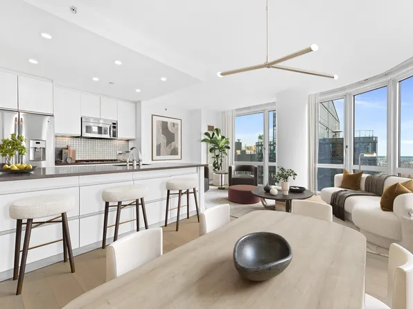 306 Gold Street image 1 of 11