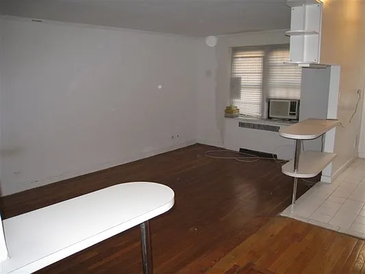 Rented by City Connections Realty | media 30