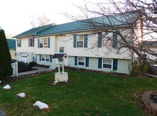 305 Wharf Dr, Selinsgrove, PA 17870