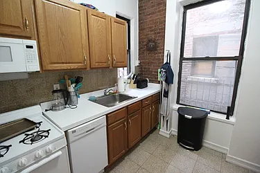 Rented by Luxor Homes & Investment Realty