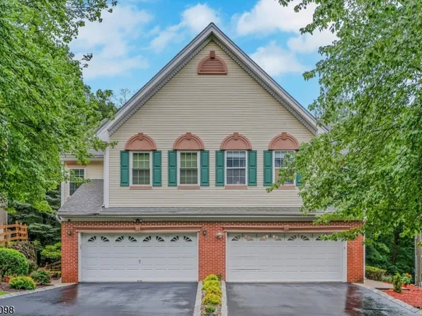 34 Eider Ct, Wayne Twp., NJ 07470