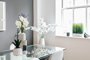 Rented by Pinnacle City Living