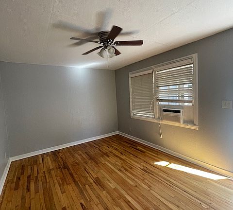 3rd image of 1725.5 P St #7