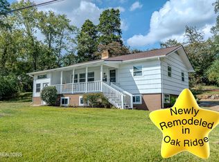 110 Paoli Ln, Oak Ridge, TN 37830