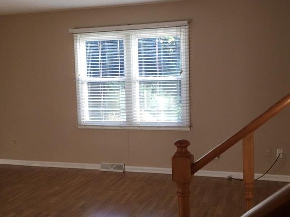 2nd image of 2454 Gaynor Ave NW
