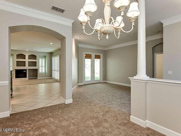 4th image of 1731 E Cobblestone Ln