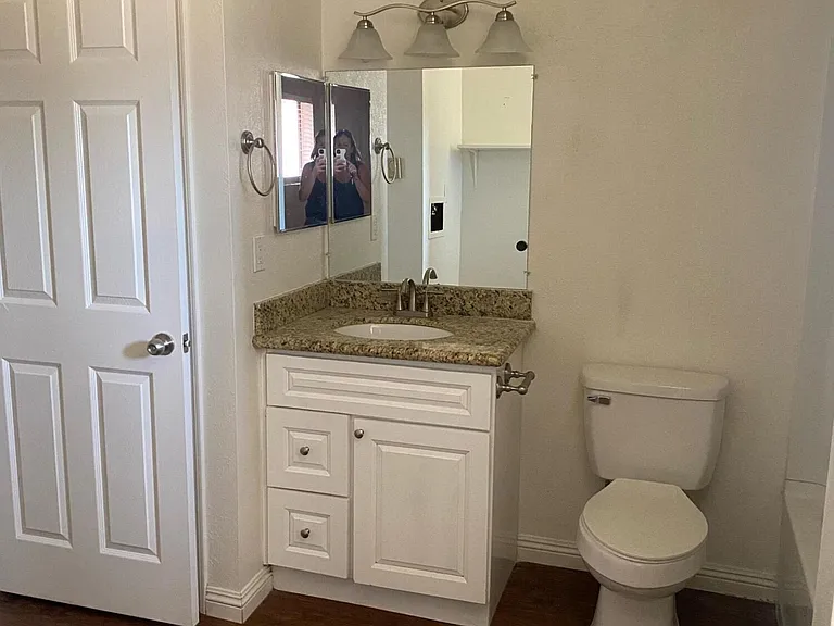 4500 N Carla Vista Dr — Photo 6