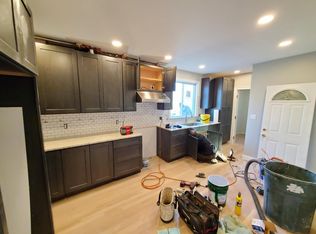 93 Thorndike St #1, Arlington, MA 02474