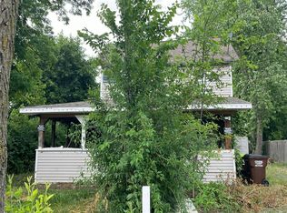 222 W Beecher St, Adrian, MI 49221