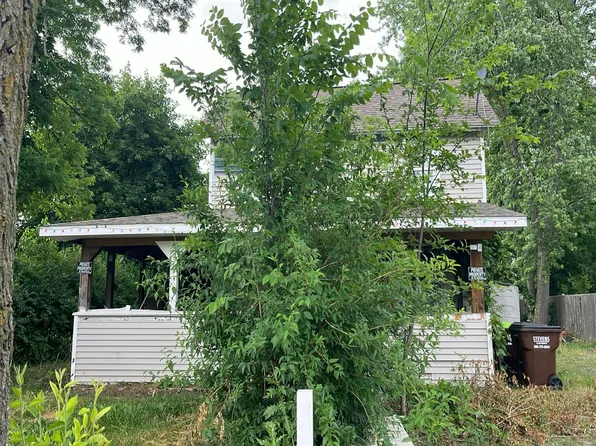 222 W Beecher St, Adrian, MI 49221
