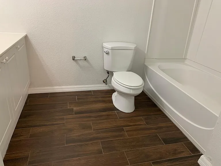 Shared Common bathroom