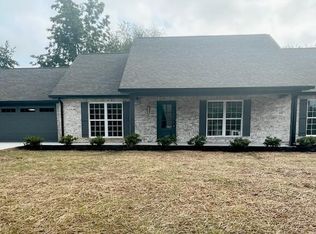 1016 Panorama Dr, Maryville, TN 37801