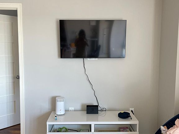 4th image of 100 Exchange St Unit 1105