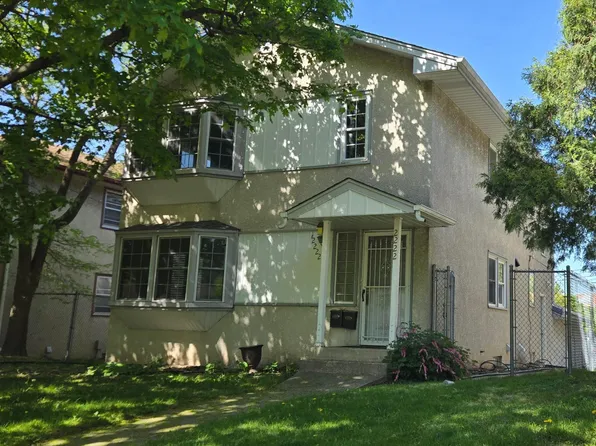 2222 Arthur St NE, Minneapolis, MN 55418