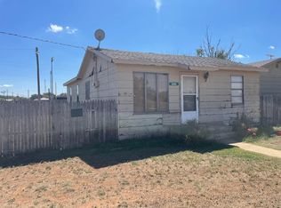 1000 W Hale St, Slaton, TX 79364