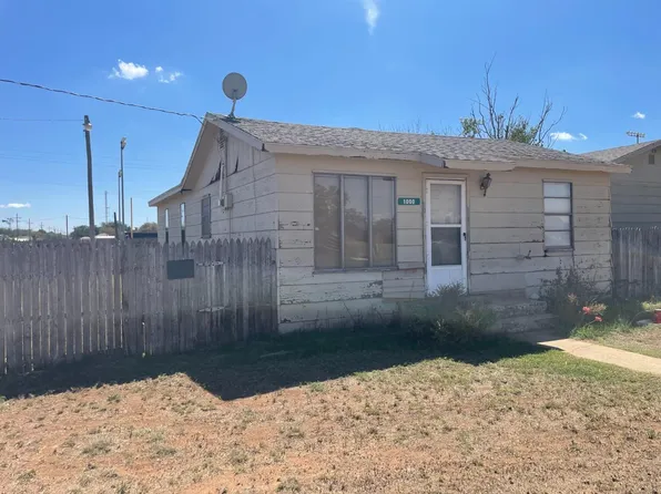 1000 W Hale St, Slaton, TX 79364