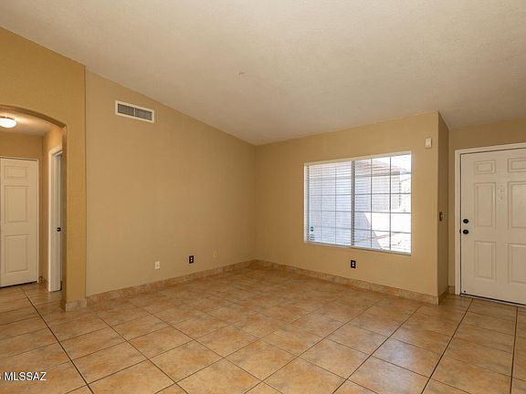 5th image of 8982 E Pomegranate St