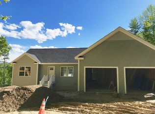 73 Winslow Rd, Weare, NH 02381