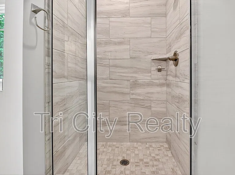 6230 Gordon Rd — Photo 47