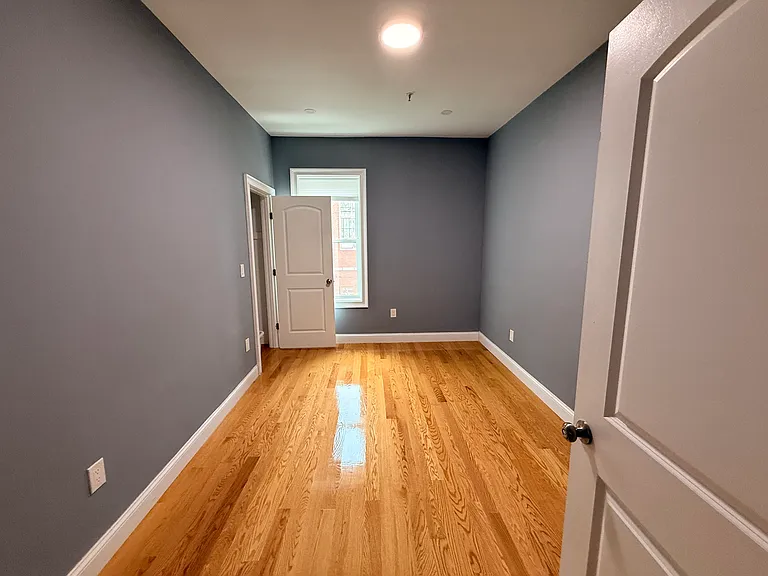 339 Cambridge St #1 — Photo 6