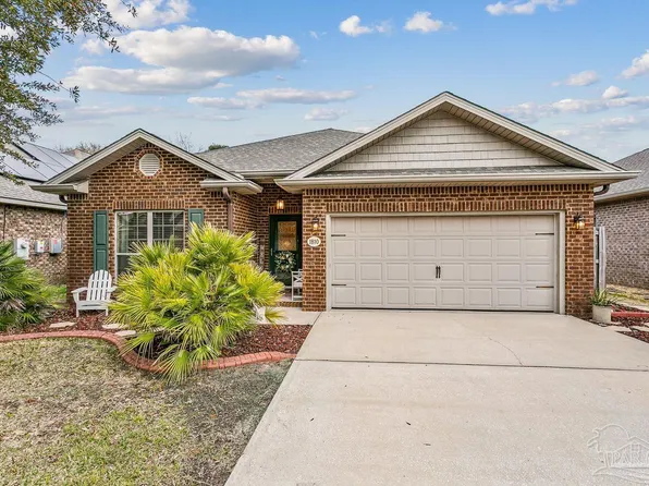 1810 Coast Ct, Gulf Breeze, FL 32563
