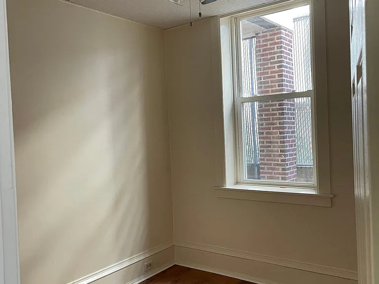 1004 N Madison St #3 — Photo 11